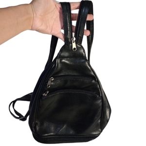 Vintage 90s Y2K convertible leather sling backpack